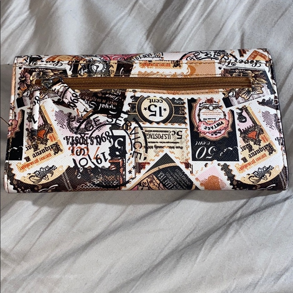 Wallet - Picture 4 of 4